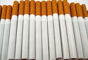 GNR apreende mais de 320 mil cigarros no valor de 70 mil euros na Trofa e detém um homem