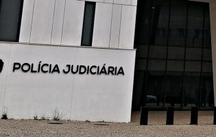 Ministério Público faz buscas por suspeitas de uso ilegítimo de dinheiro do Santa Clara dos Açores