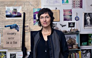 Festival Curtas de Vila do Conde vai ter foco no trabalho da norte-americana Deborah Stratman