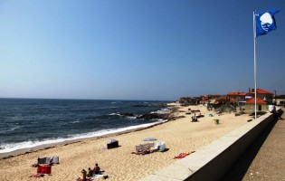 Vila Chã tem uma das 6 melhores praias do Norte