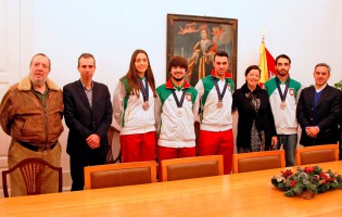 Presidente da Câmara recebe atletas do Ginásio Clube Vilacondense