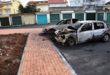 Dois carros arderam esta noite em Vila do Conde