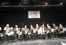 Universidade Sénior de Vila do Conde cantou abril