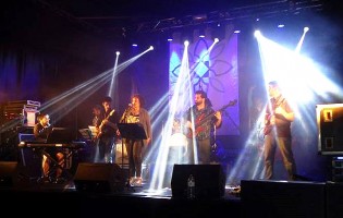 Eva Danin and the Groove Conection atuaram no Parque da Cidade João Paulo II
