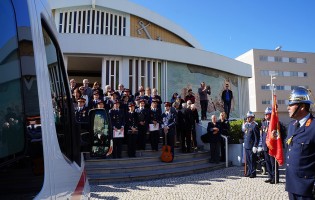Bombeiros de Vila do Conde comemoram Ambulância e Escada novas com Magusto