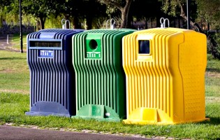 Modivas e Labruge recebem informação sobre práticas de separação de resíduos