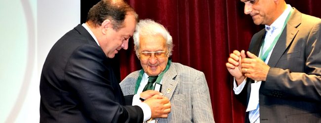 Médico Teófilo Bernardes celebrou 90 anos e foi homenageado em Vila do Conde