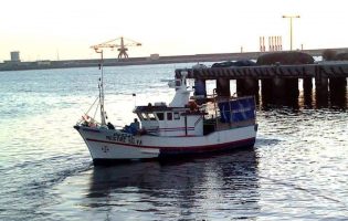 Um morto e três desaparecidos em naufrágio com barco da Póvoa de Varzim ao largo de Esmoriz