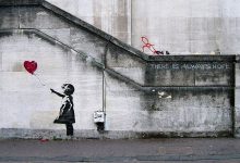 Alfândega do Porto vai receber exposição de fotografia sobre street artist britânico Banksy