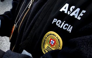 Detidos em Vila do Conde por venda irregular de bilhetes para jogo clássico entre Porto e Benfica