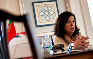 Elisa Ferraz diz na RTP que “não há nenhuma suspeita” de coronavírus em Vila do Conde