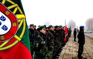 Forças Armadas de Portugal estão a aceitar voluntários para ajudar a reforçar todo o SNS
