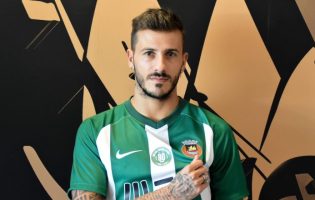 Jogador do Rio Ave Diogo Figueiras castigado com 2 jogos por injúrias e ofensas a árbitro assistente