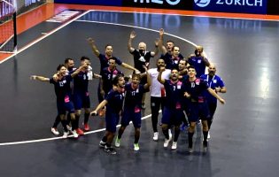 Caxinas vence Ferreira do Zêzere e cumpre sonho da subida à primeira divisão nacional de futsal