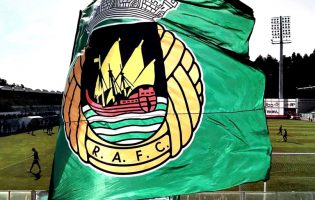 Rio Ave Futebol Clube e Boavista empatam a uma bola num jogo treino realizado em Vila do Conde