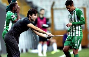 Treinador do Rio Ave Mário Silva advertiu que “será um erro pensar já no jogo” com o AC Milan