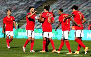 Benfica com melhor arranque em 18 anos