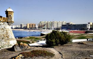 Câmara de Matosinhos decreta encerramento de comércio às 21 horas e restaurantes às 22 horas
