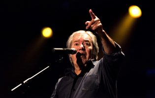 Espetáculo de Sérgio Godinho no Soam as Guitarras que passa pela Póvoa de Varzim adiado