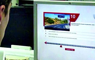 Funcionário de Escola de Condução de Vila do Conde fez exame de código em nome de outro