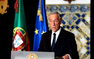 Presidente Marcelo Rebelo de Sousa insiste para que portugueses façam férias em Portugal