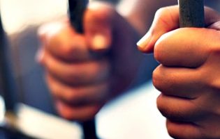 Filho acusado de matar a própria mãe à facada na Póvoa de Varzim condenado a 19 anos de prisão