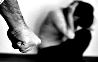 GNR detém homem de 55 anos em Vila do Conde por agressões, injúrias e ameaças à atual mulher