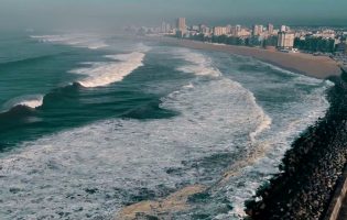 Póvoa de Varzim sob aviso amarelo devido à previsão de agitação marítima, chuva e vento