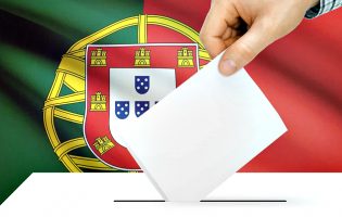 Campanha para Eleições Presidenciais prosseguiu na estrada e à distância em dia de confinamento
