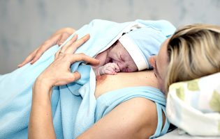 Centro Hospitalar da Póvoa de Varzim e de Vila do Conde volta a bater recorde de partos em 2020