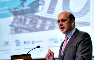 Ministro da Economia Pedro Siza Vieira elogia 12 associações empresariais que criaram Confminho