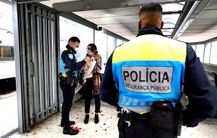 Quatro pessoas multadas por consumo de álcool na rua em Vila do Conde e na Póvoa de Varzim