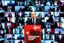 Carlos César reivindica papel do PS na construção da democracia e no combate à corrupção