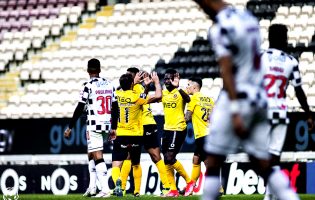 Rio Ave diz que treinador-adjunto foi agredido por elementos do Boavista este sábado no Bessa