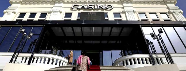 Quatro trabalhadores despedidos do Casino da Póvoa de Varzim apresentaram-se ao serviço
