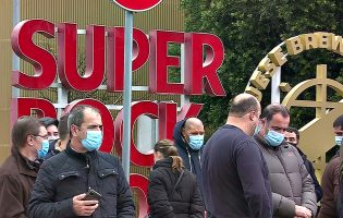 Greve dos trabalhadores da Super Bock com uma adesão superior a 80% e fabrico de cerveja parado