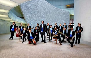 Orquestra Jazz de Matosinhos num espetáculo do Festival das Artes QuebraJazz em Coimbra