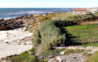 Amigos dos Caminhos de Santiago acusam Galiza de promover erro no Caminho Português da Costa
