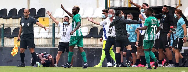 Rio Ave supera dérbi com o Varzim para a Taça da Liga em triunfo decidido nas grandes penalidades