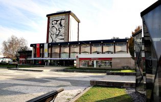 Fundação Cupertino de Miranda investe 300 mil € no restauro de 54 mil azulejos em Famalicão