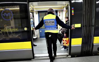 Agressão no Metro do Porto causa ferido grave transportado inconsciente para o Hospital