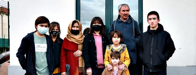 Família afegã fugida do regime talibã começou a viver na Maia com apoios do Estado e da ONU
