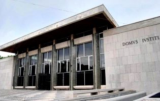 Homem condenado em Vila do Conde a pena suspensa por burlas na “venda” de bilhetes