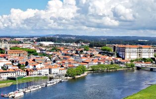 Preços de venda de imóveis continuam a subir em 2021 em Portugal com destaque para moradias