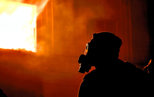 Duas mortes num incêndio em casa devoluta na Avenida Portas Fronhas em Vila do Conde