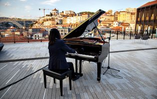 Porto Pianofest regressa em agosto com o trio brasileiro Clarice Assad na abertura do festival
