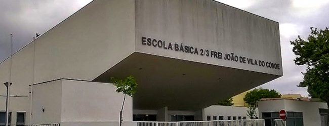 Escola EB 2,3 Frei João em Vila do Conde inundada pela água da chuva retoma atividade letiva