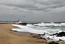 Nove distritos de Portugal Continental em aviso laranja devido à chuva esta segunda feira