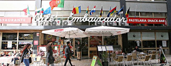 PCP quer respostas do Governo para os 16 despedidos do Café Embaixador no Porto