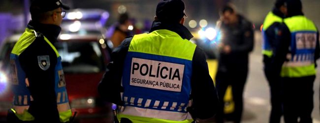 PSP do Porto deteve 10 homens por alegado narcotráfico e apreende 900 doses de droga